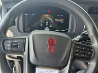 2022 Kenworth T880