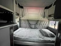 2023 Peterbilt 389