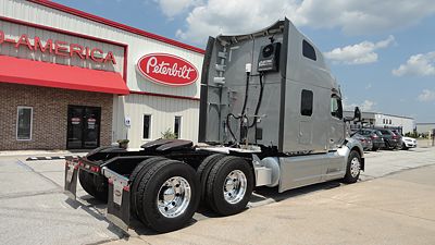 2023 Peterbilt 579