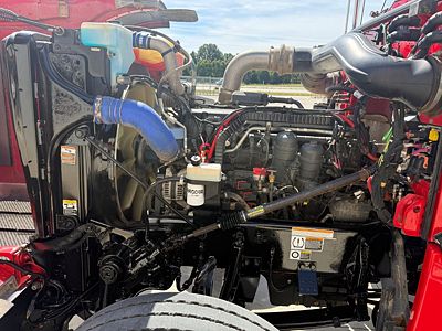 2022 Peterbilt 389