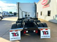 2022 Peterbilt 567