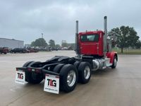 2021 Peterbilt 389