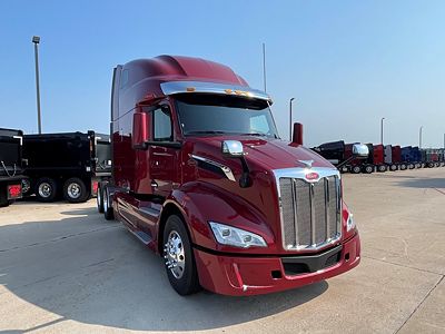 2023 Peterbilt 579