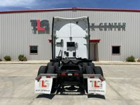 2023 Peterbilt 579
