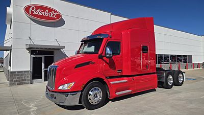 2023 Peterbilt 579