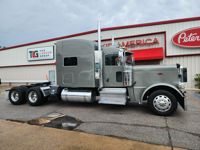 2018 Peterbilt 389