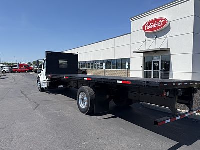 2018 Freightliner M2
