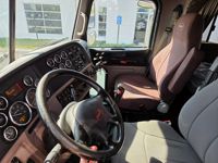 2018 Peterbilt 389