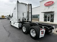 2022 Kenworth T680