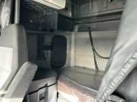 2020 Freightliner CASCADIA 126