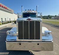 2022 Peterbilt 389