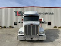 2022 Peterbilt 567