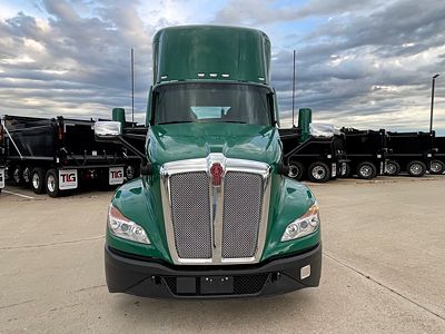 2023 Kenworth T680