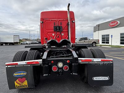 2020 Freightliner CASCADIA