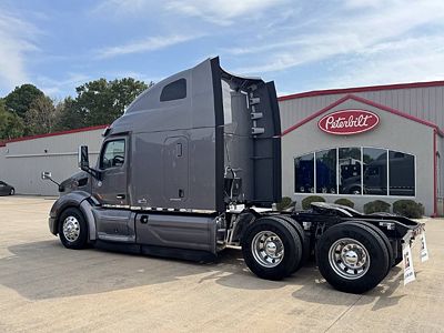 2021 Peterbilt 579