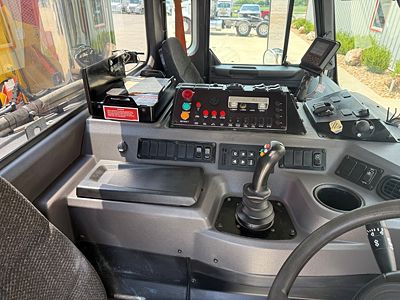 2021 Peterbilt 520