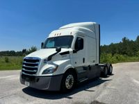 2021 Freightliner CASCADIA 116