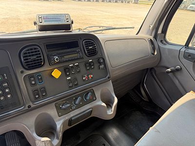 2017 Freightliner M2 106 MEDIUM DUTY