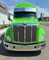 2022 Peterbilt 579