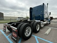 2023 Peterbilt 389