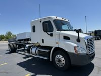 2020 Freightliner CASCADIA 113