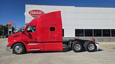 2023 Peterbilt 579