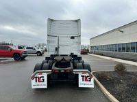 2020 Volvo VNL64T760