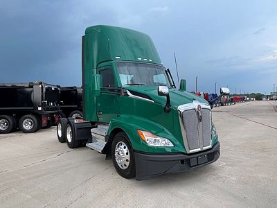 2023 Kenworth T680