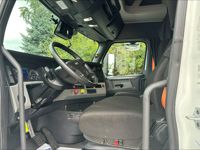 2022 Freightliner CASCADIA 116