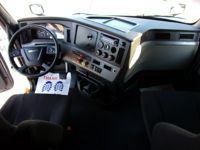 2022 Freightliner CASCADIA 116