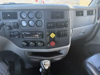 2022 Peterbilt 579