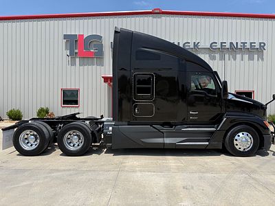 2023 Kenworth T680