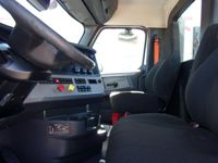 2021 Freightliner CASCADIA 126