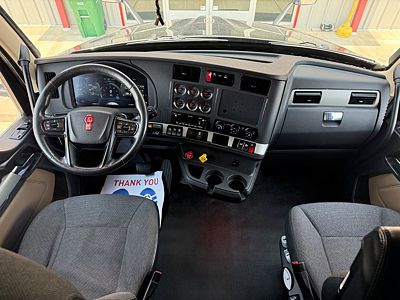 2023 Kenworth T680