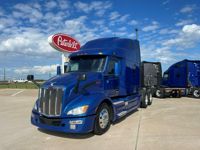 2023 Peterbilt 579