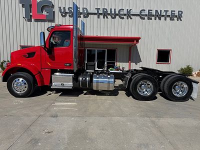 2020 Peterbilt 567