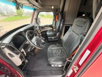 2023 Peterbilt 579