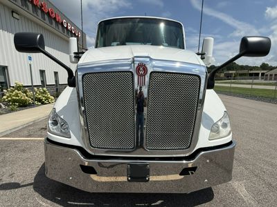 2019 Kenworth T680