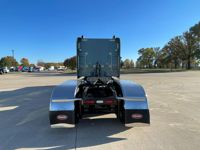 2022 Peterbilt 389