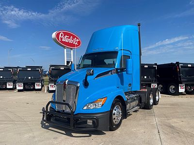 2023 Kenworth T680