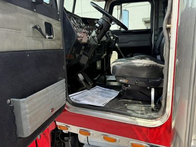 1997 Peterbilt 379