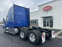 2020 Freightliner CASCADIA 126