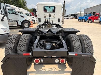 2021 Peterbilt 567
