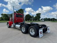 2020 Peterbilt 389