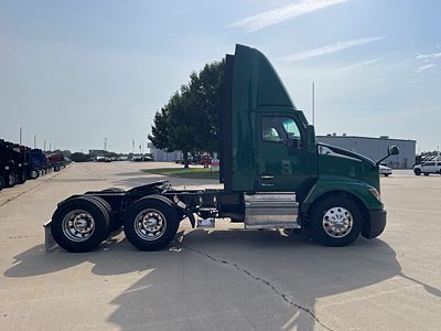 2023 Kenworth T680