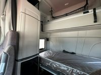 2024 Peterbilt 579