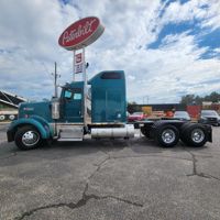2003 Kenworth W900