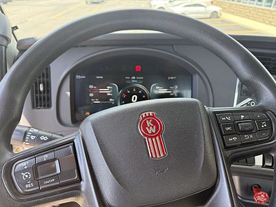 2022 Kenworth T680