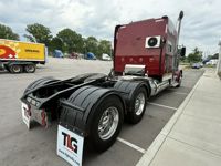2023 Peterbilt 389