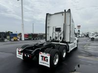 2022 Kenworth T680